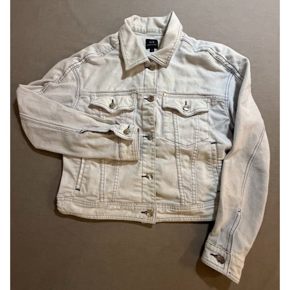 Armani Exchange Trucker Jacket Womens M Blue Denim Button Long Sleeve Light Wash